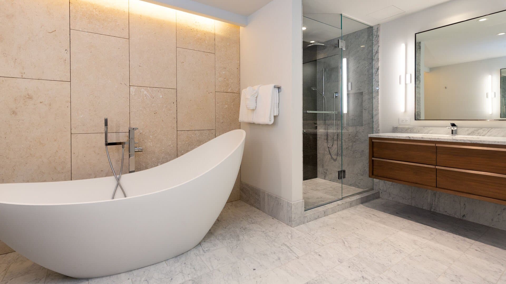 Hapuna Surfside - Image 12