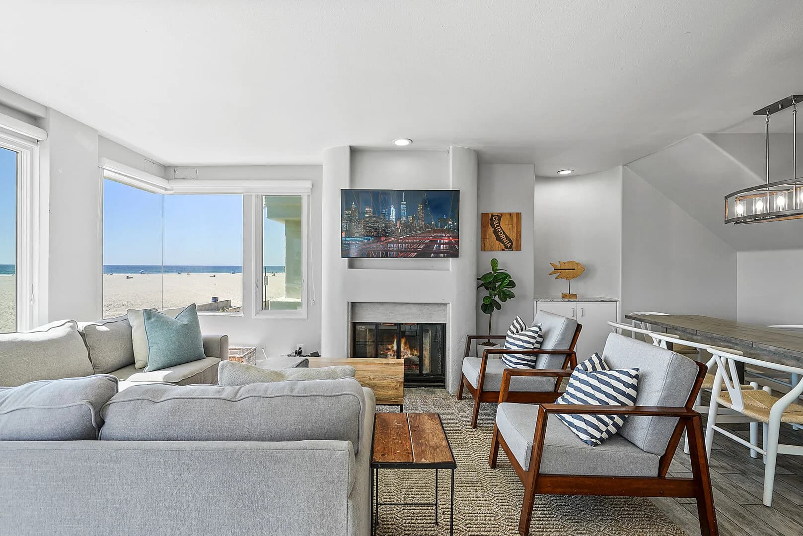 Oceanfront Palm House - Image 5