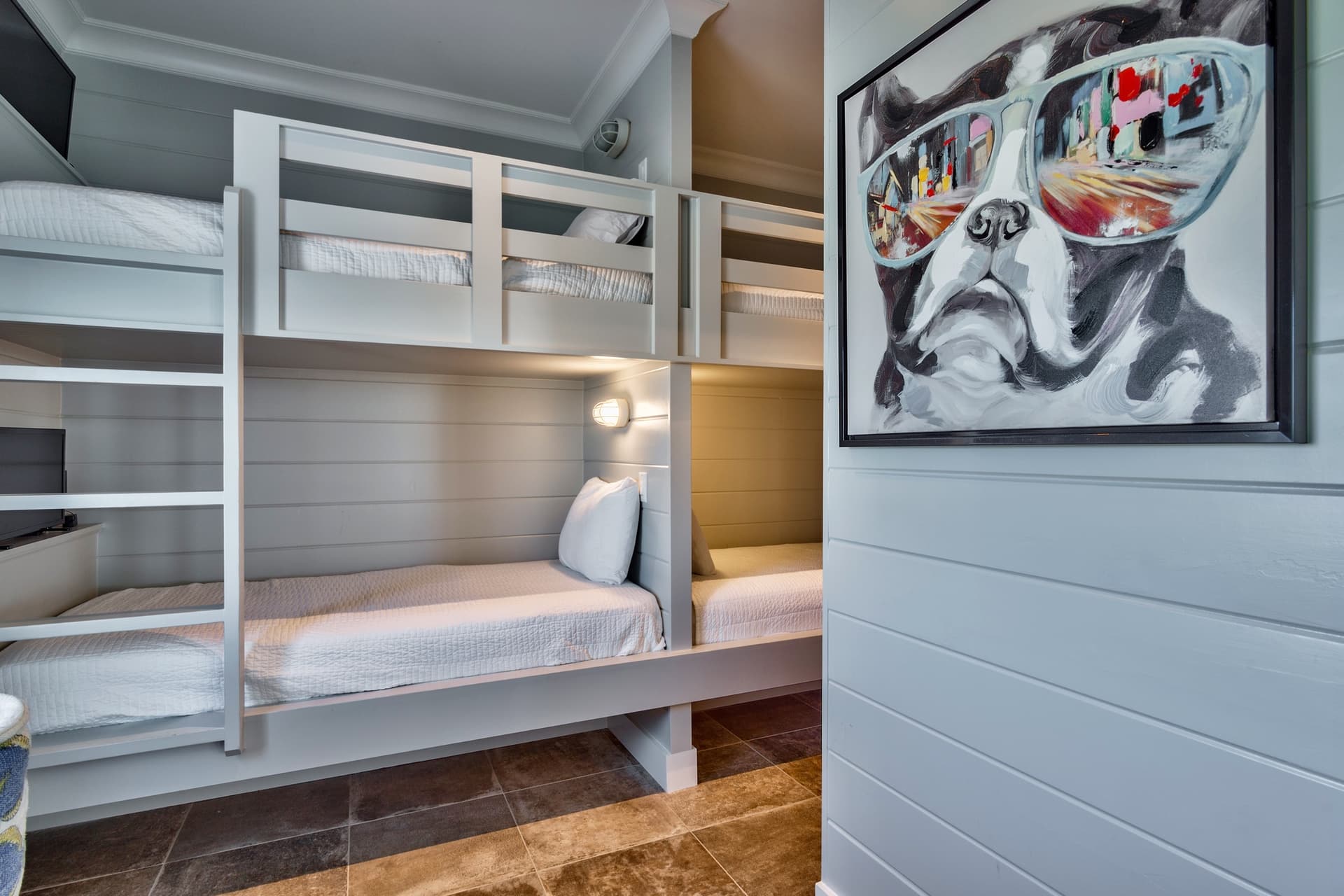 Soggy Dollar - Image 29