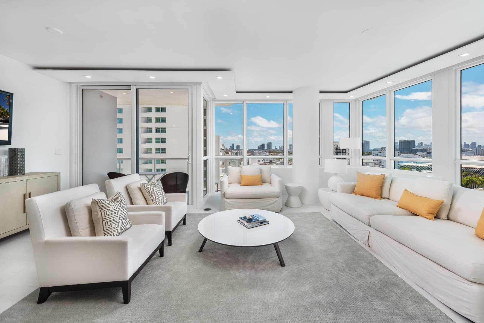 The Setai Residence #190102 - Image 3