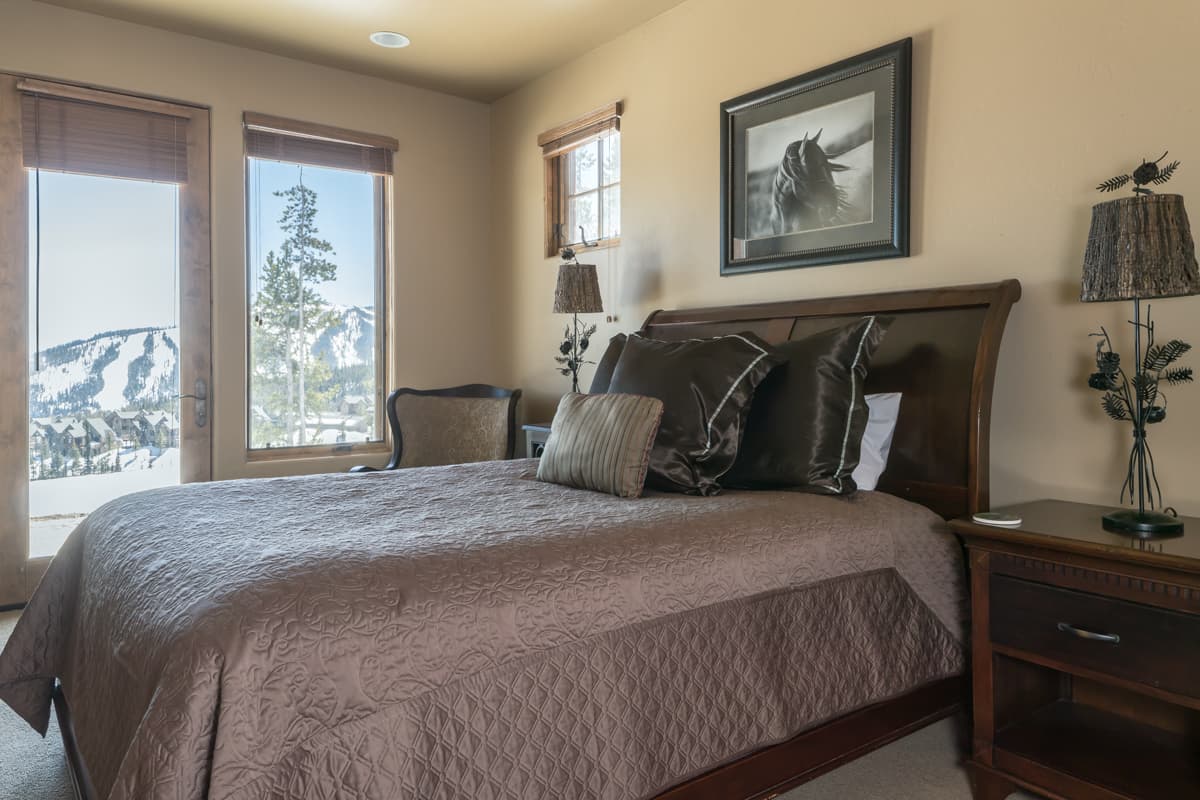 Wolf Pack Hideaway - Image 9