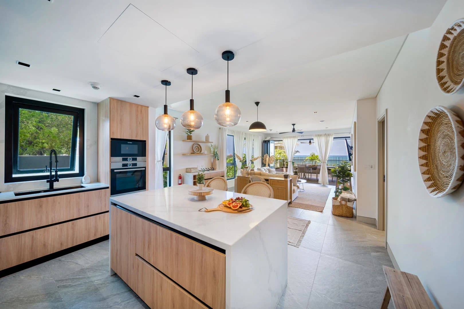 Allure #101 - Image 5