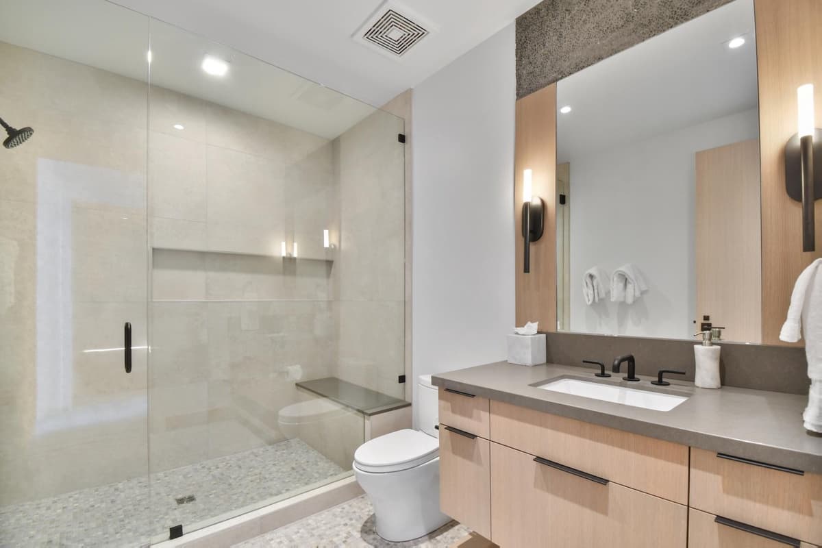 Kings Crown #103 - Image 17