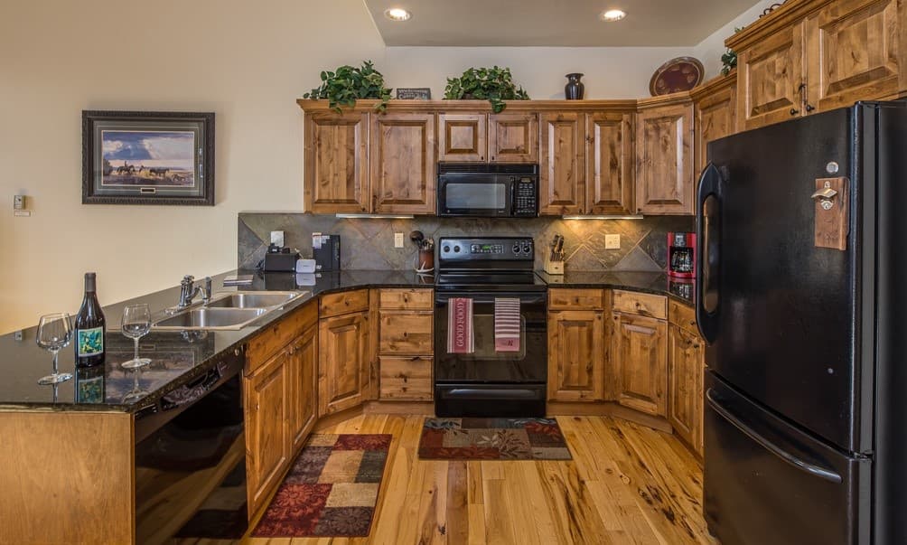 Runner Road Home - Image 4