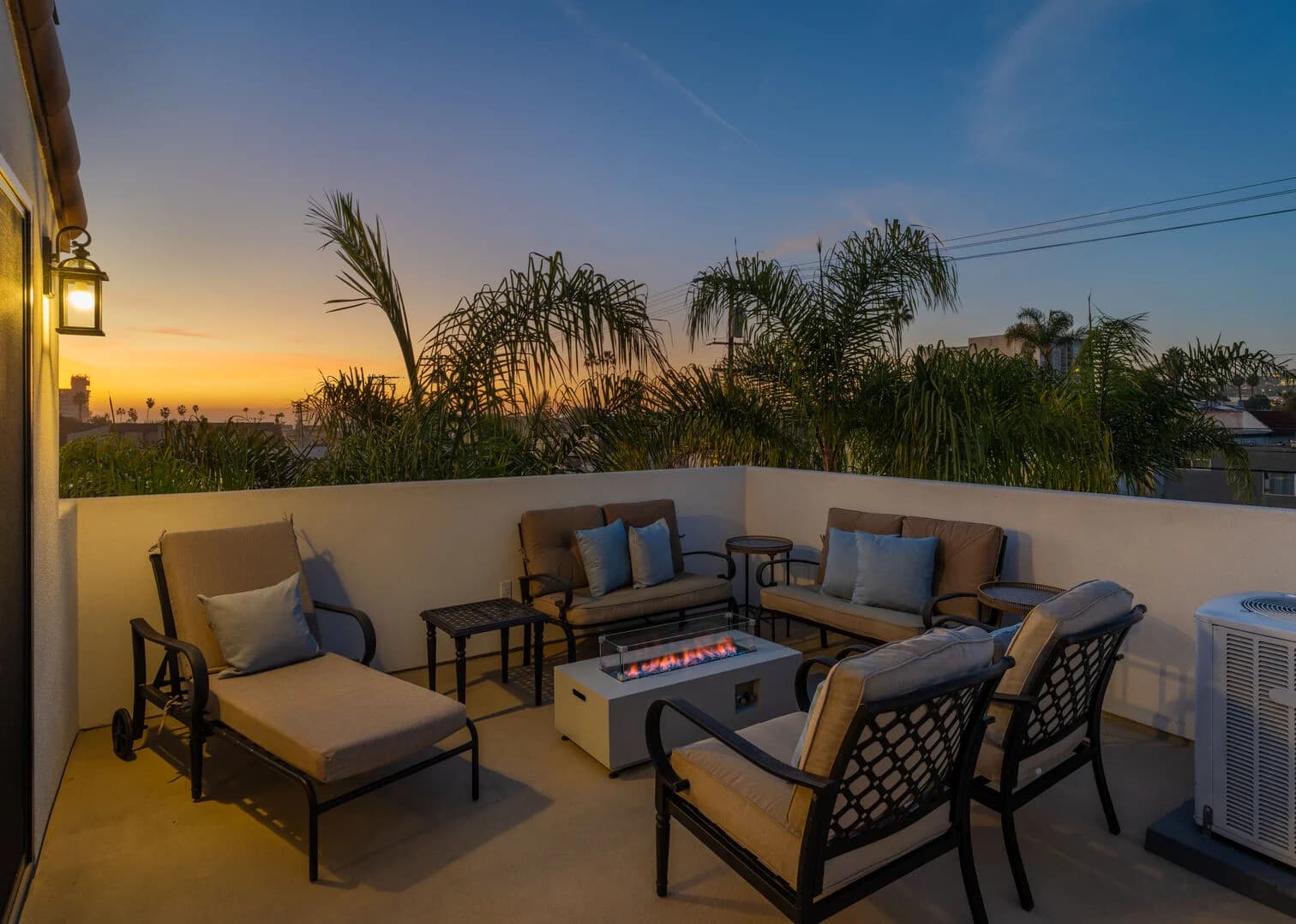 Chalcedonia Beach Gem - Image 31