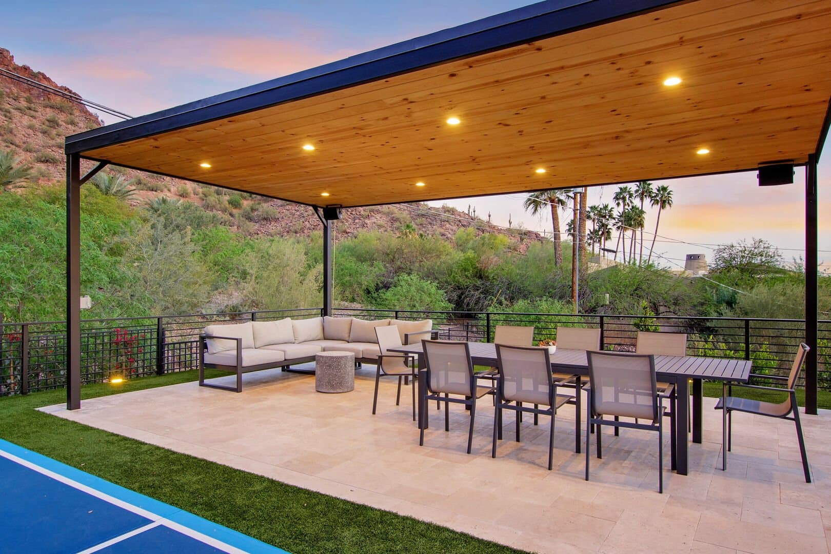 The Harlow - Image 17