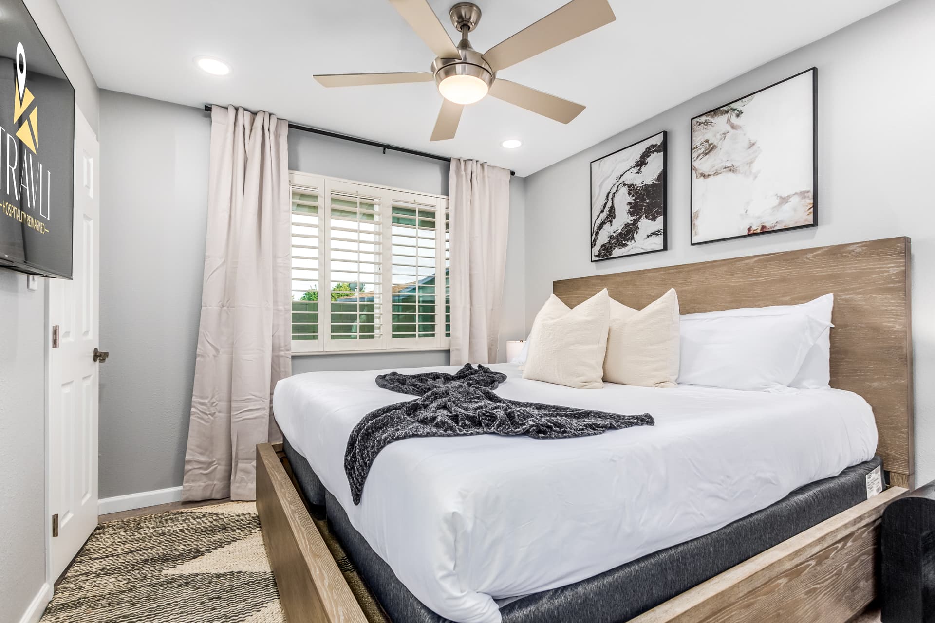 Monterey Retreat - Image 10