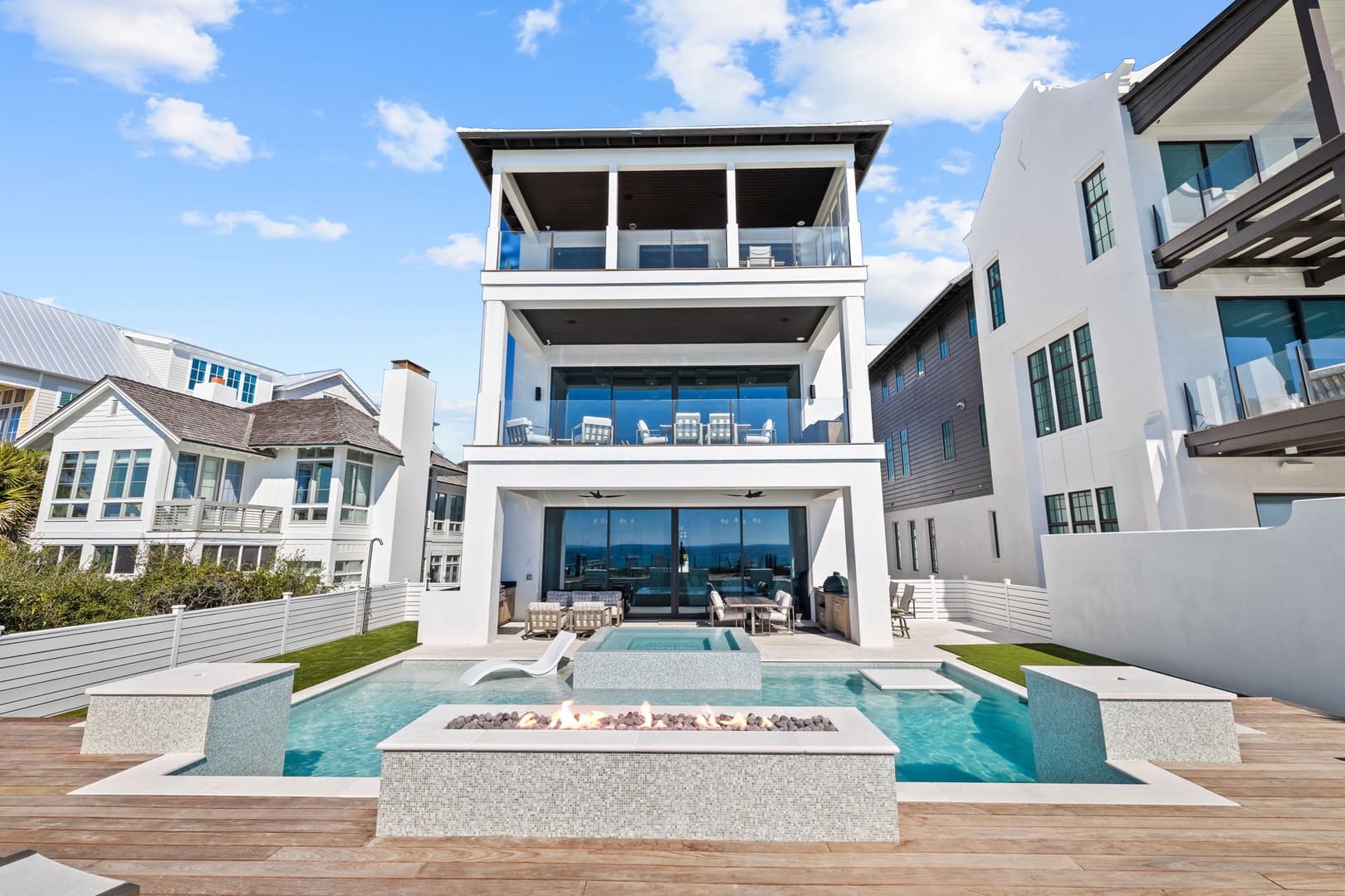 Villa Grandeur - Image 1