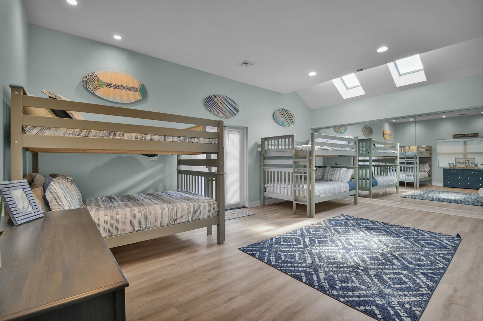 Lake Wyman House - Image 15