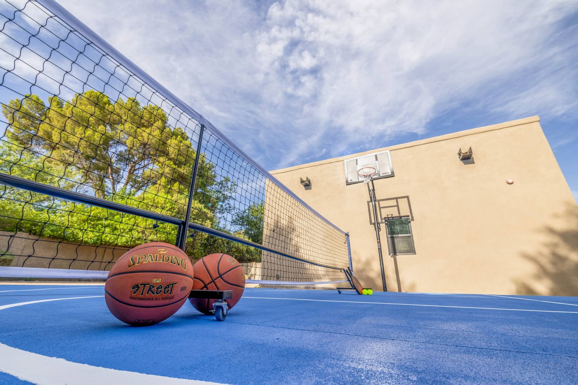 Residence on Cactus - Image 2