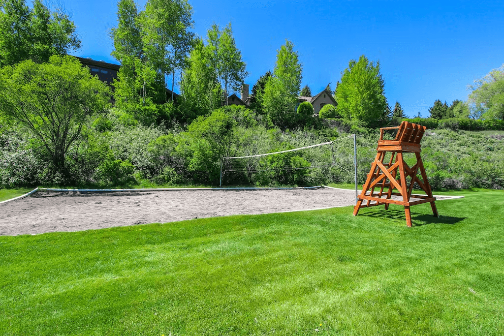 Wildflower Luxury - Image 32