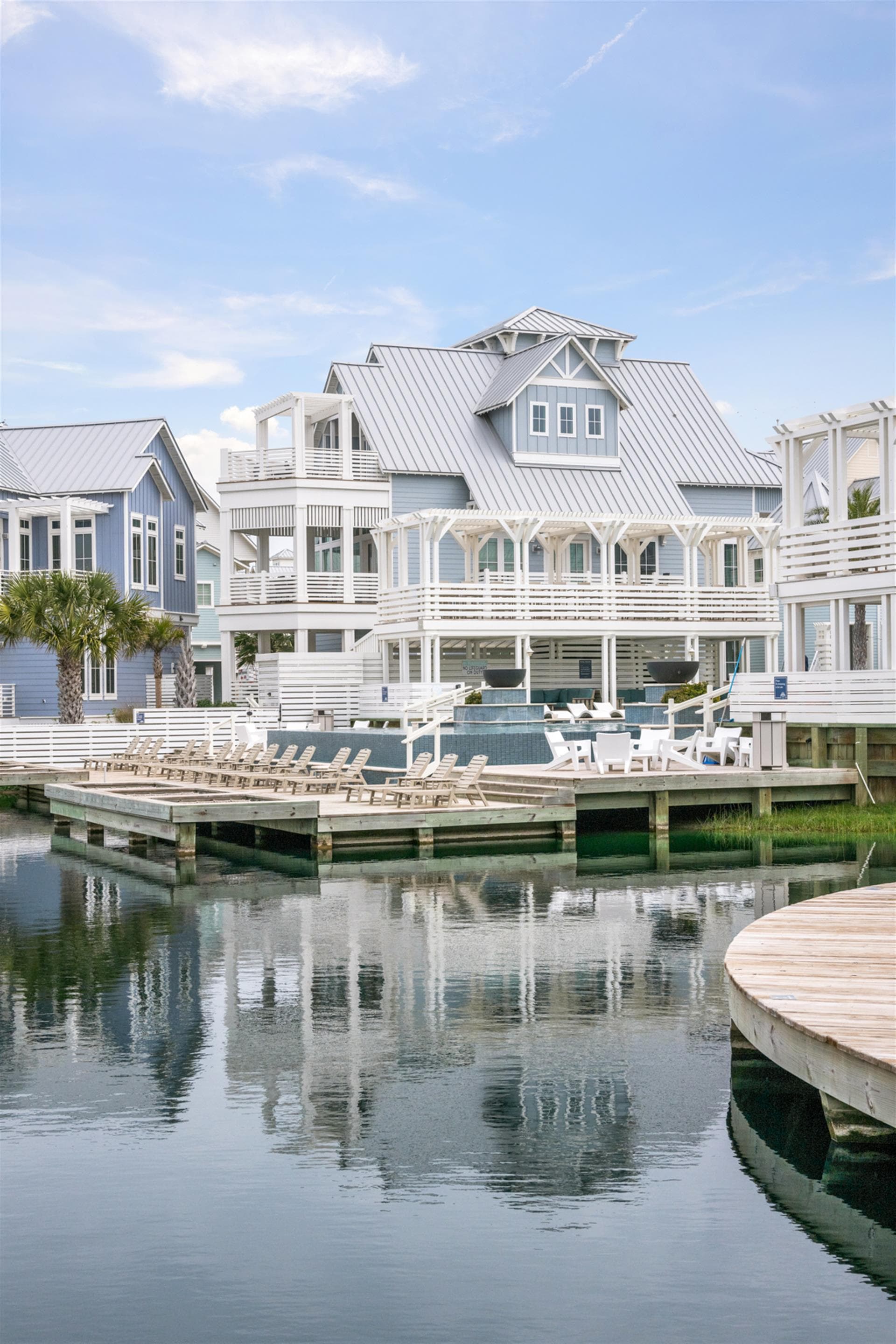 Holiday House - Image 74