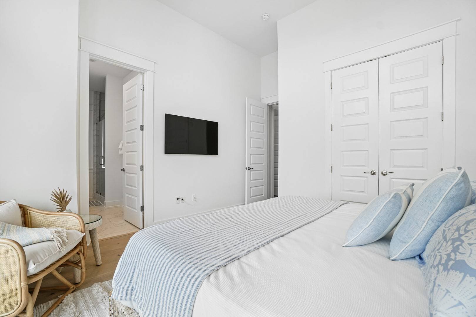 Just Beachy - Image 20