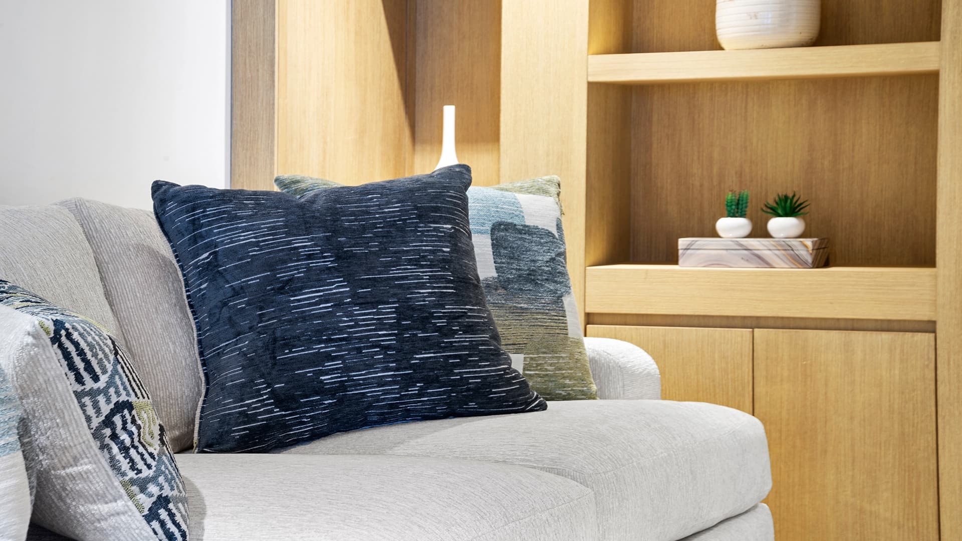 1 Hotel & Homes Residence #904 - Image 14