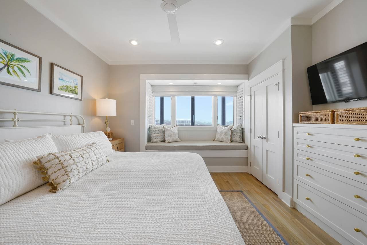 Glorious Morning Home - Image 30