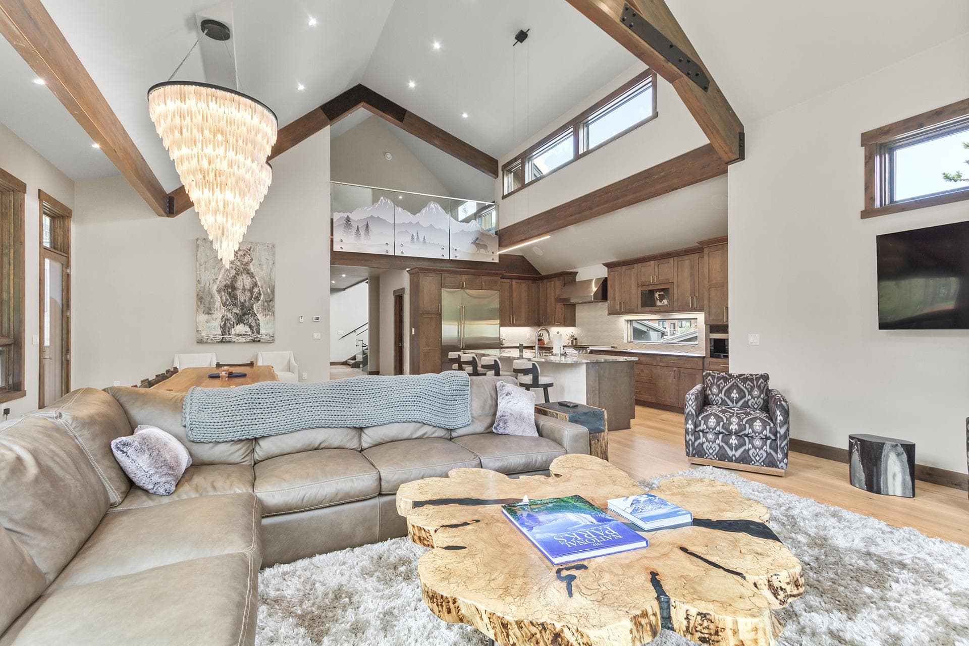 Independence Lodge - Image 2