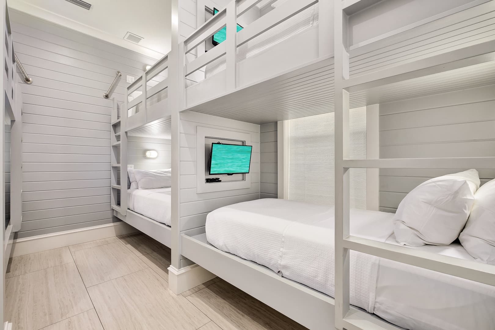 Seas Above the Rest - Image 20