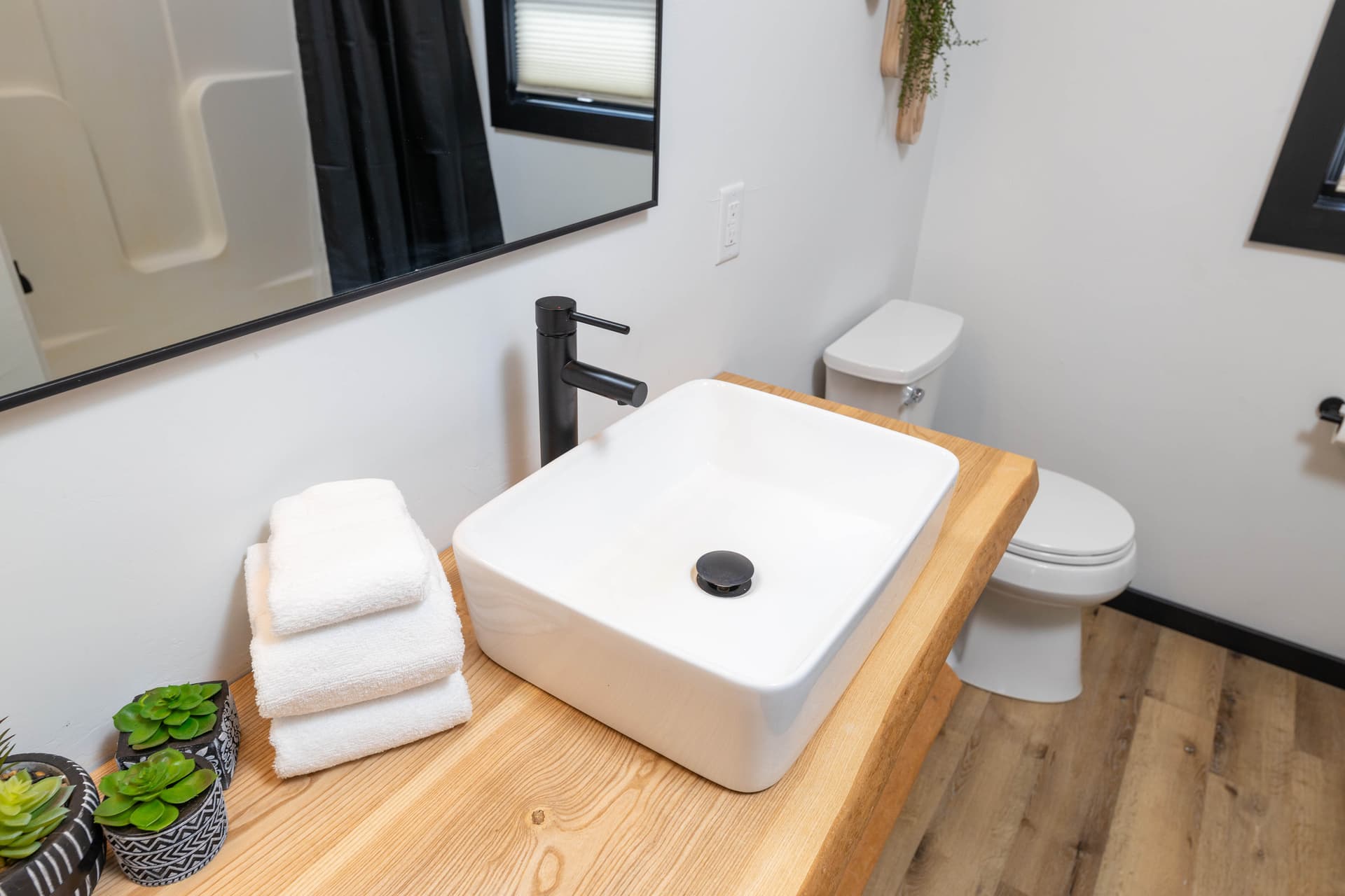 Flint Ridge - Image 32