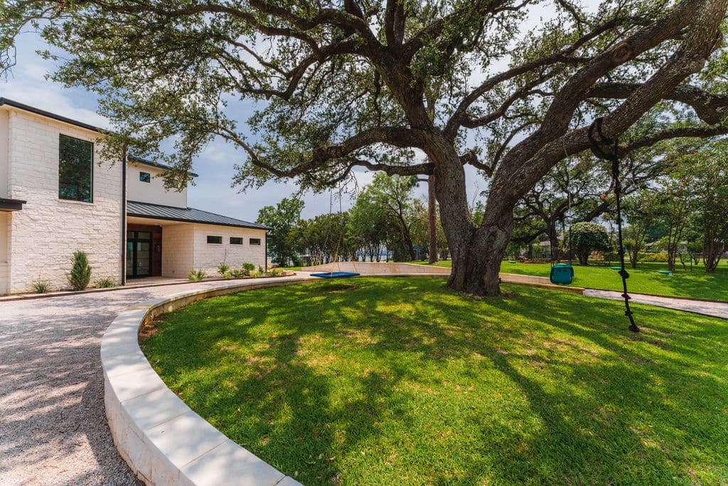 Some Kind of Wonderful Villa - Image 30