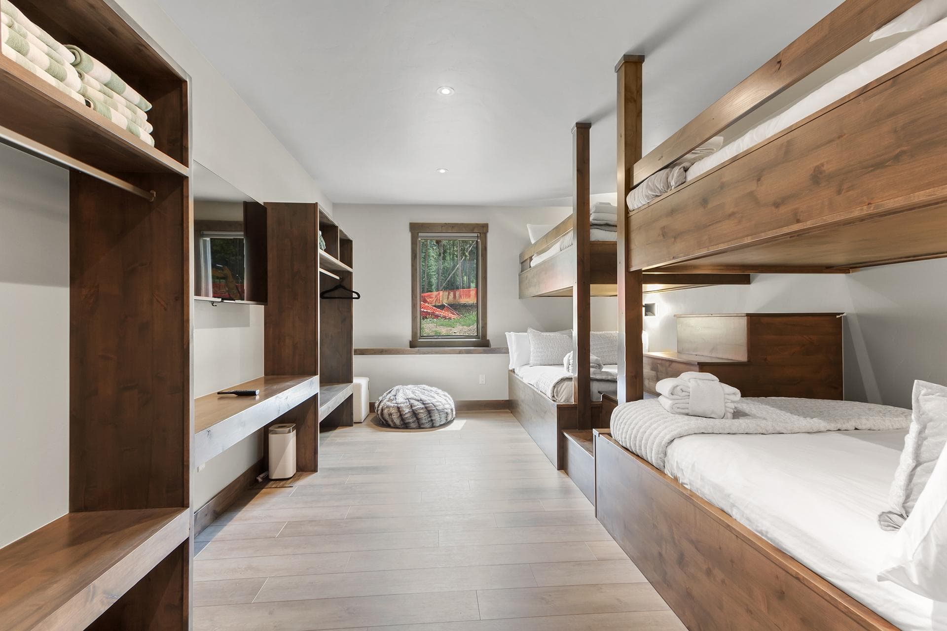 Independence Lodge - Image 34