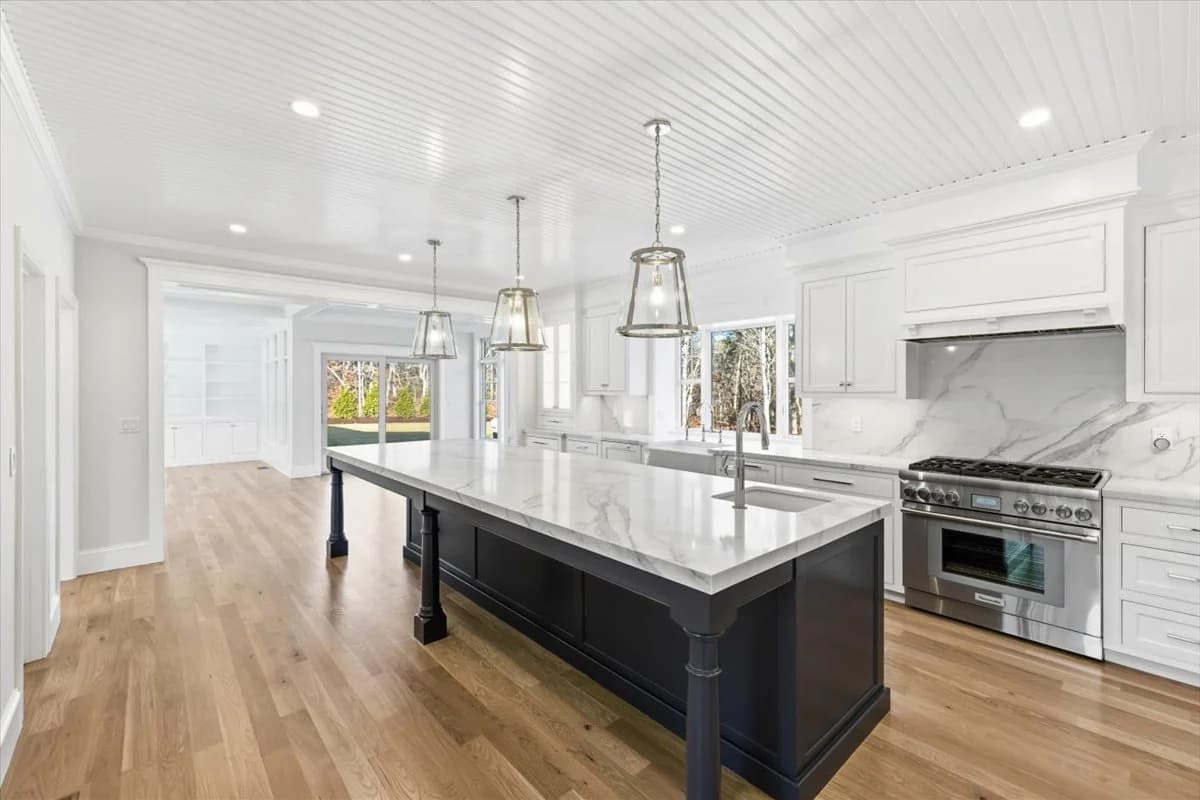 Olivia's Oasis - Image 6