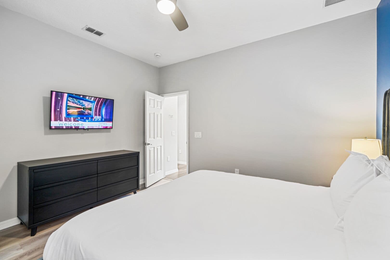 Gallery House - Image 46