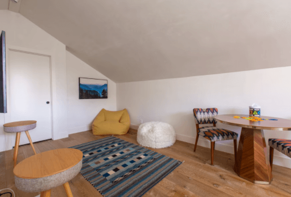 Honeysuckle House - Image 51