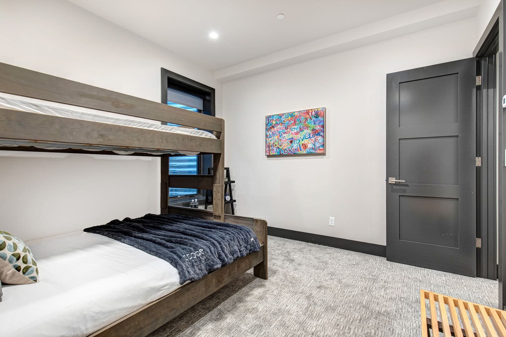 Mountain Gem - Image 22