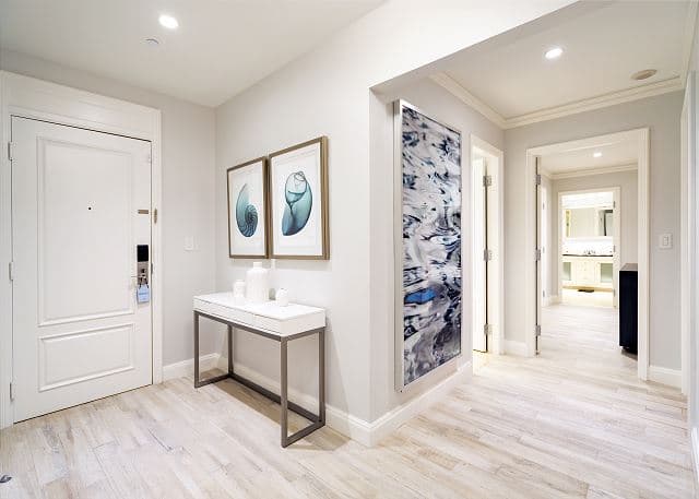 Ritz-Carlton Residence #302 - Image 3