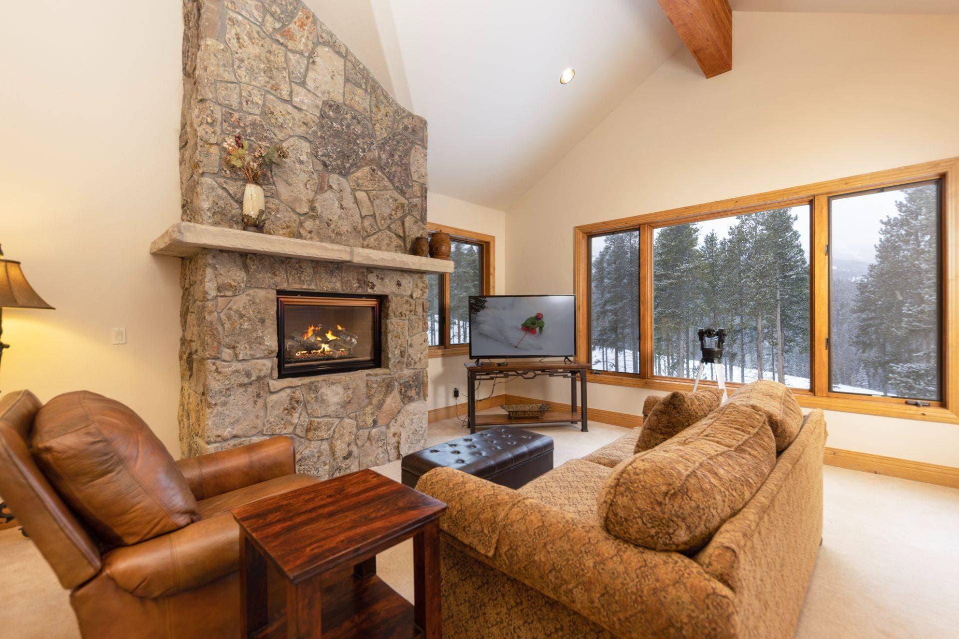 Fireside Villa - Image 23