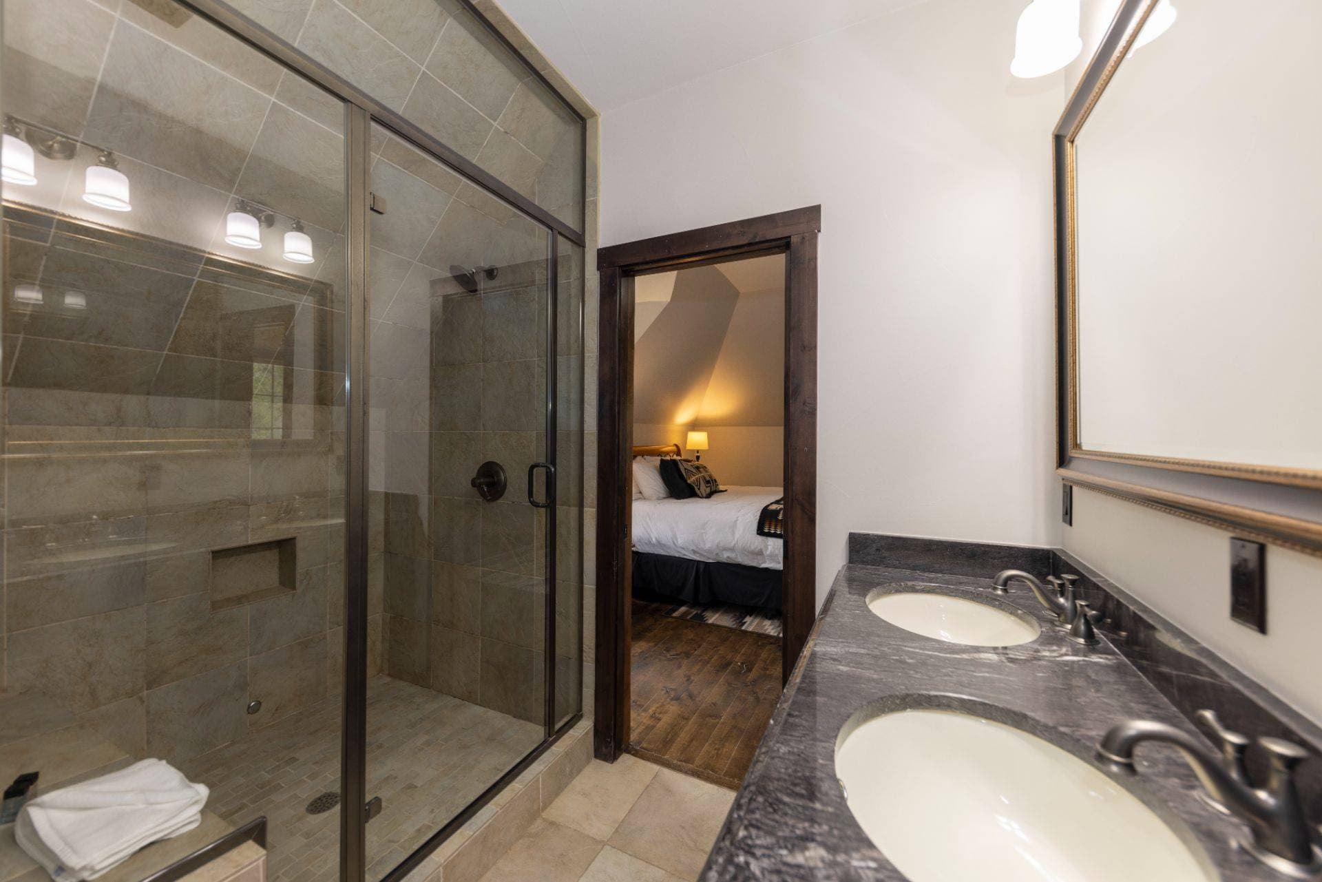 Estate at Baldy Ridge - Image 29