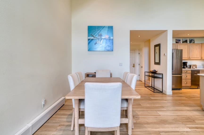 Emerald Elk at Village Creek - Image 4