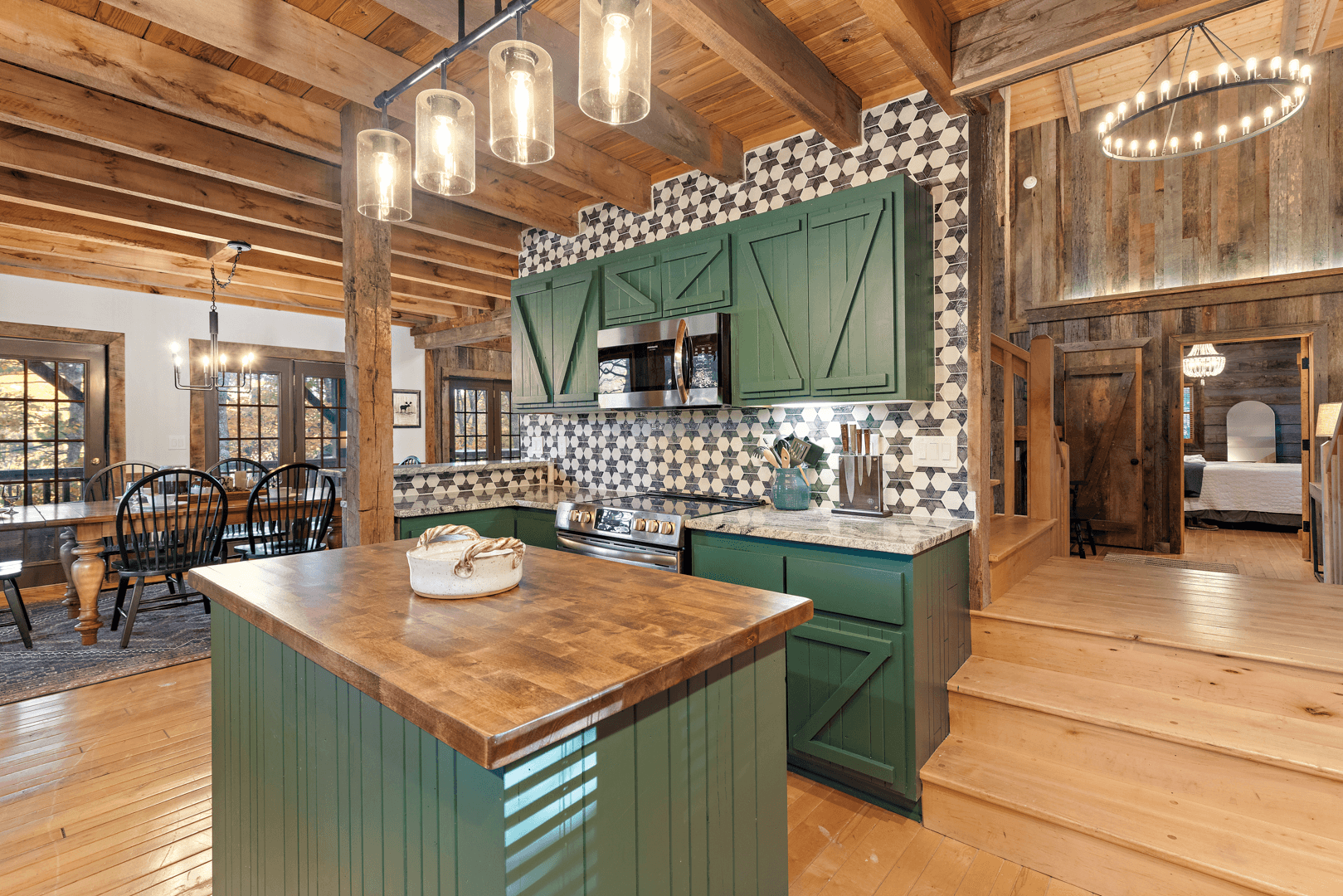 Foxtail Cabin - Image 15