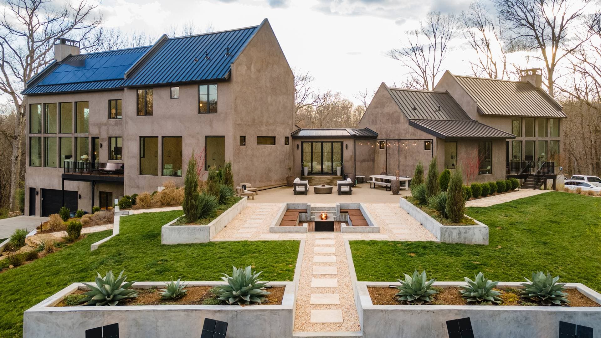 Hilltop Hideaway - Image 35