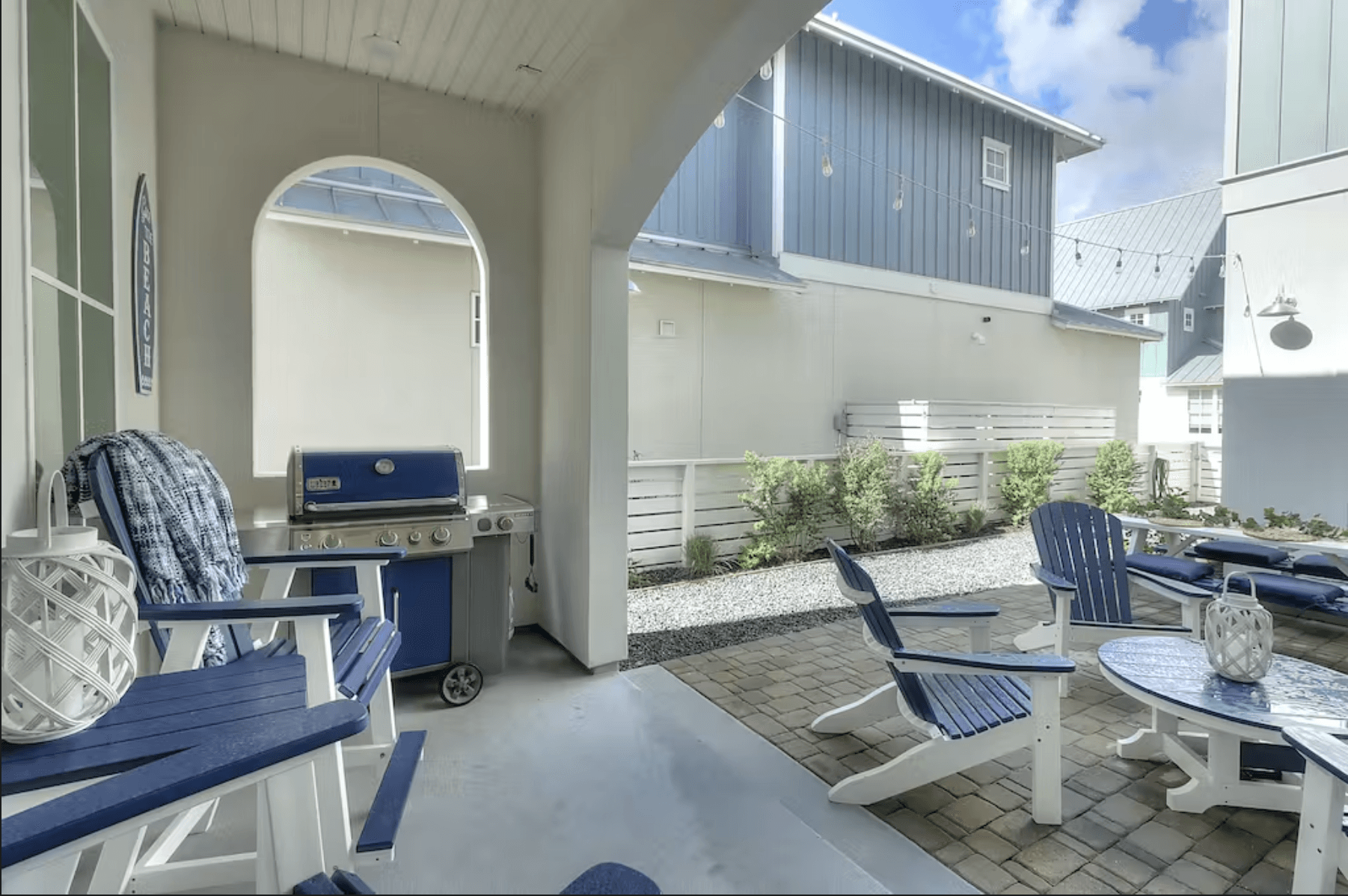 Coastal Happy Ours - Image 39