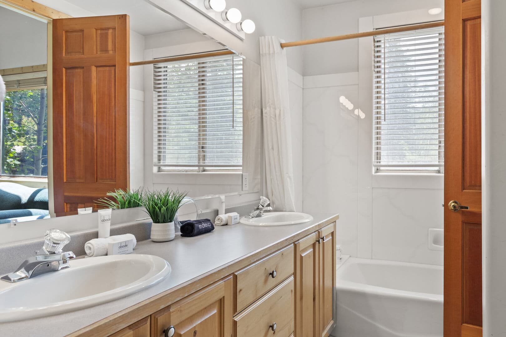 Snow Cloud Villa - Image 20