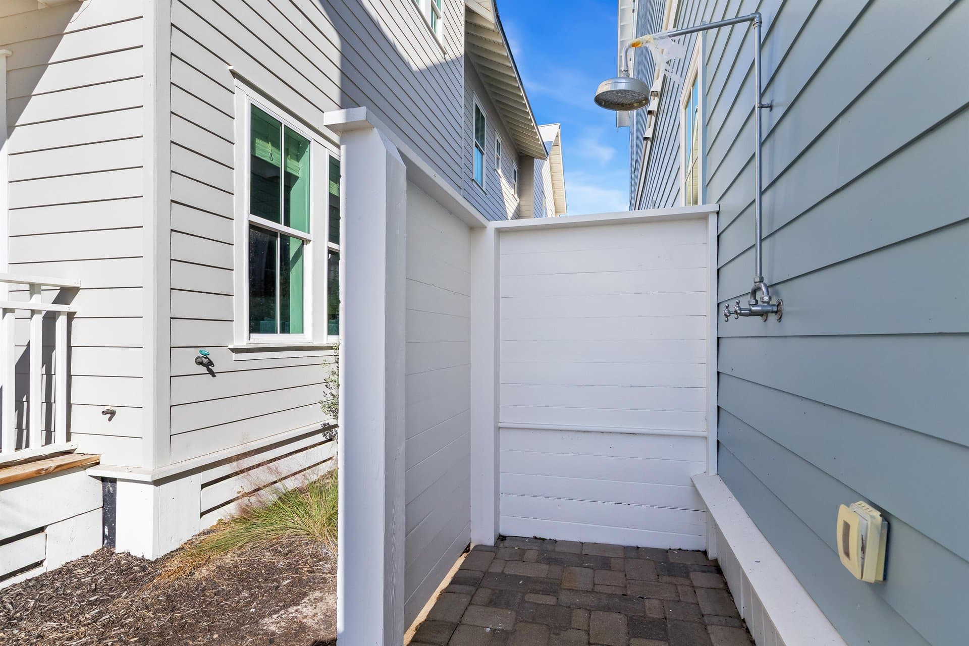 Uncharted - Image 76