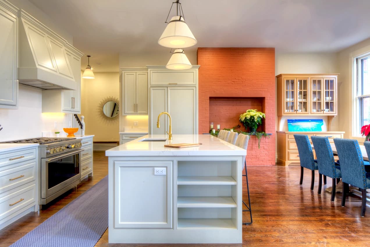 Cliffside Estate - Image 4