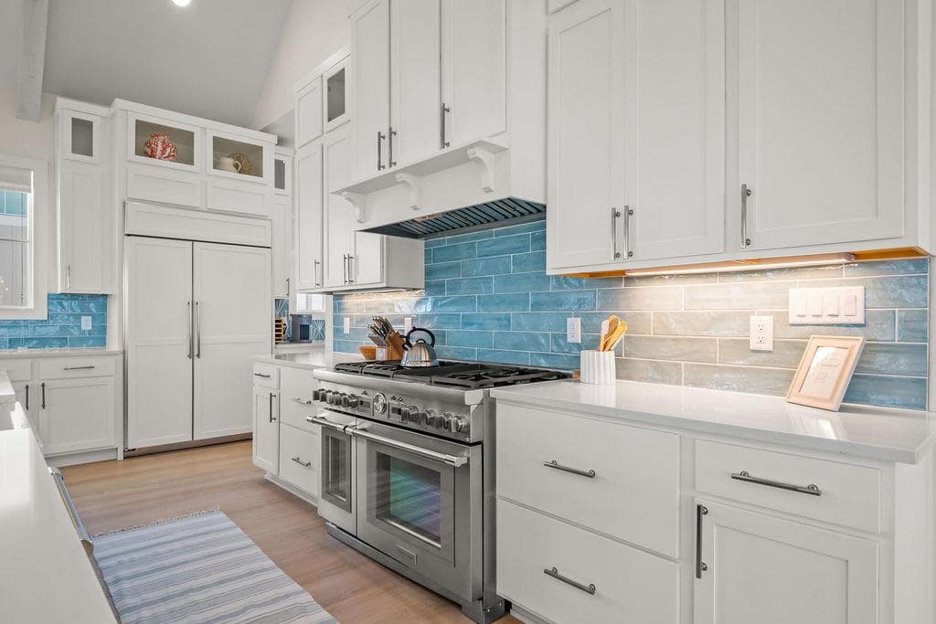 Out of Office - Image 10