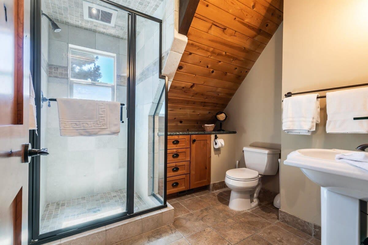 EJ's Point - Image 18