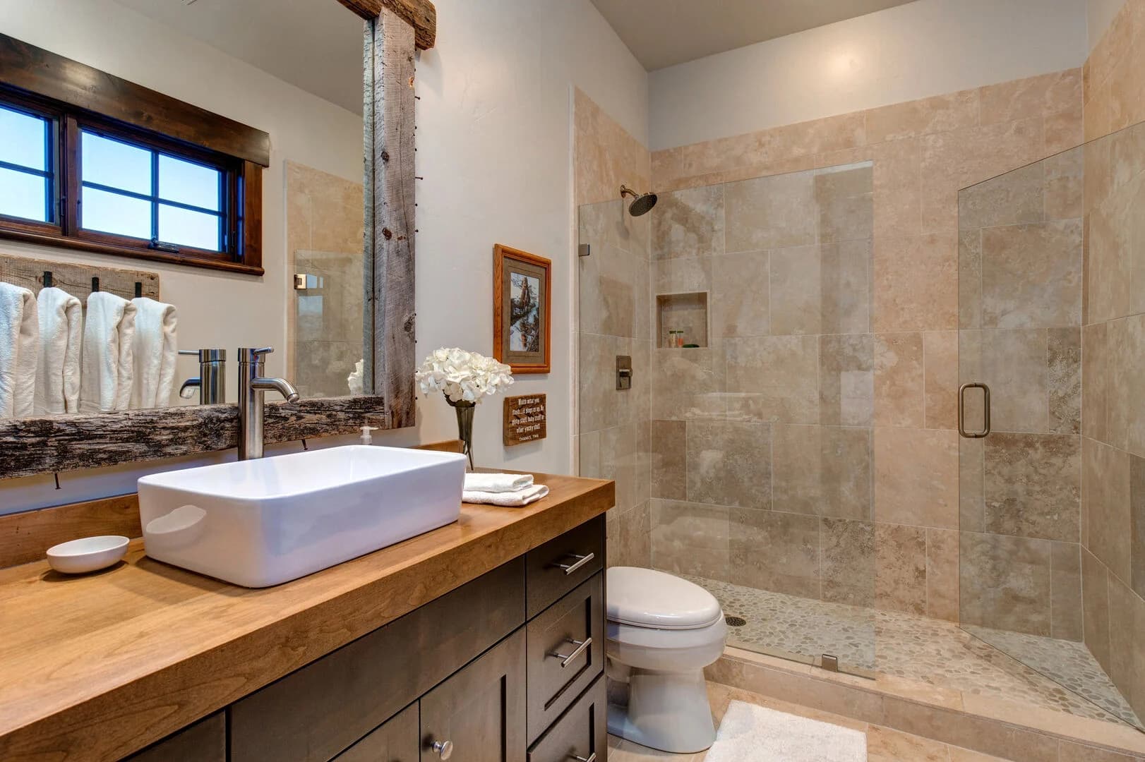 Twilight Moon Ranch - 7 Bedroom - Image 33