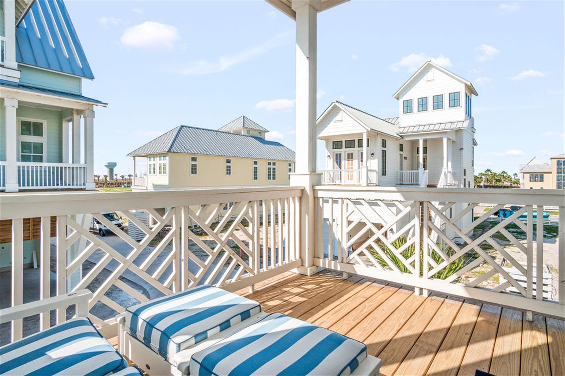 Sandpiper Siesta - Image 49