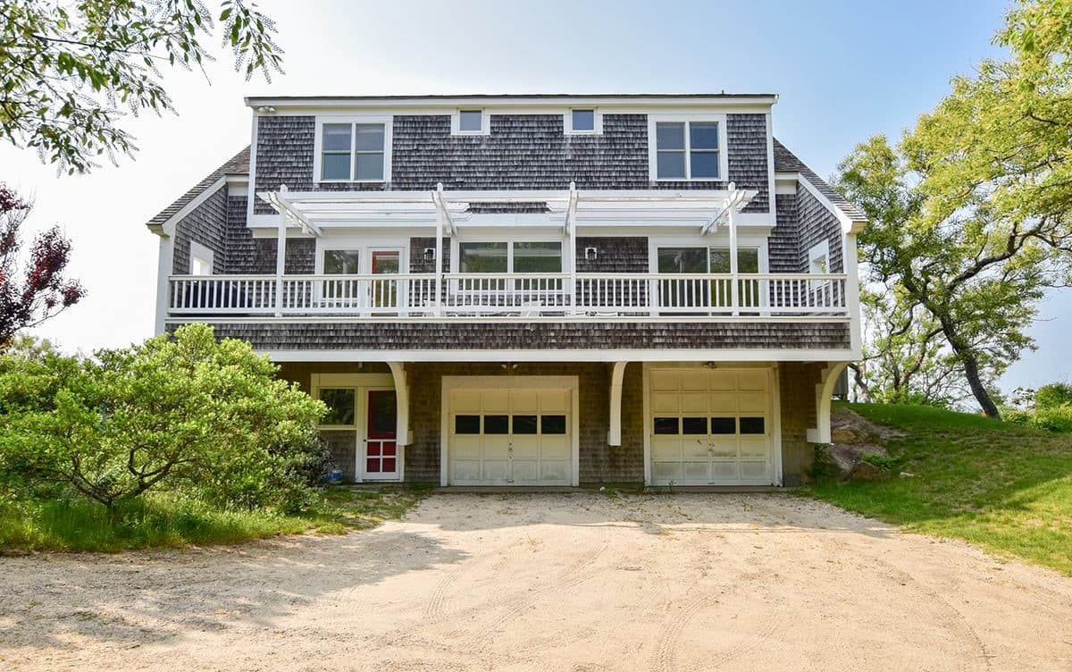 Beach House - Image 4