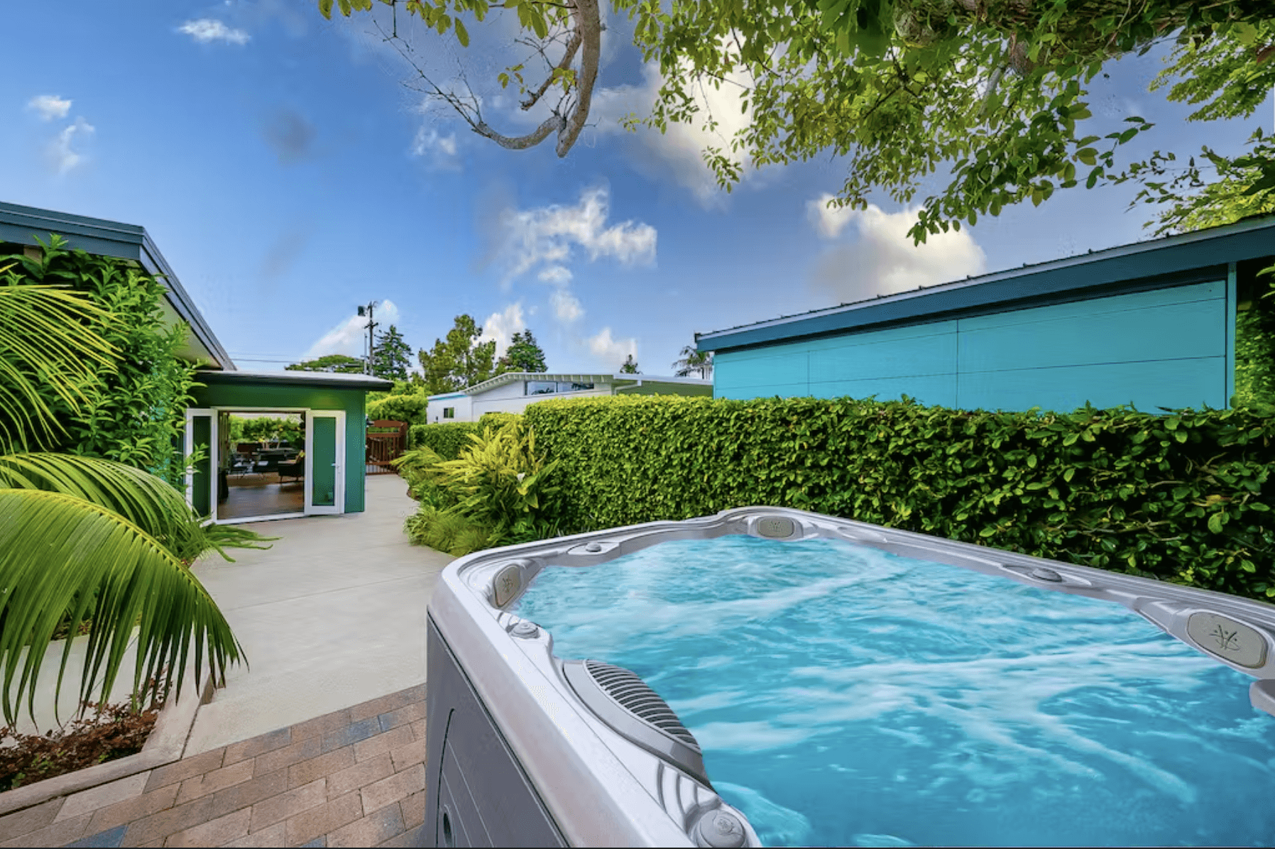 Cardiff Allure - Image 17