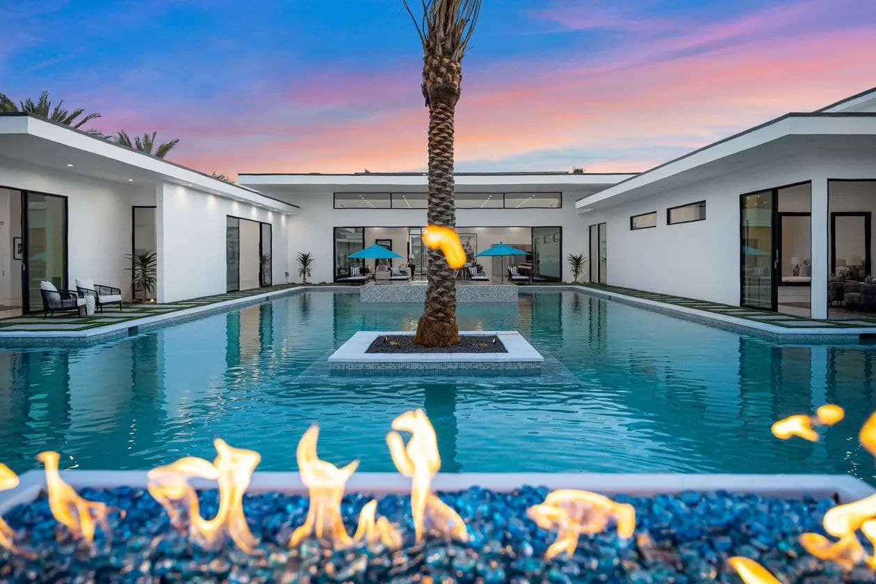 Bravo Villa #4 - Image 58