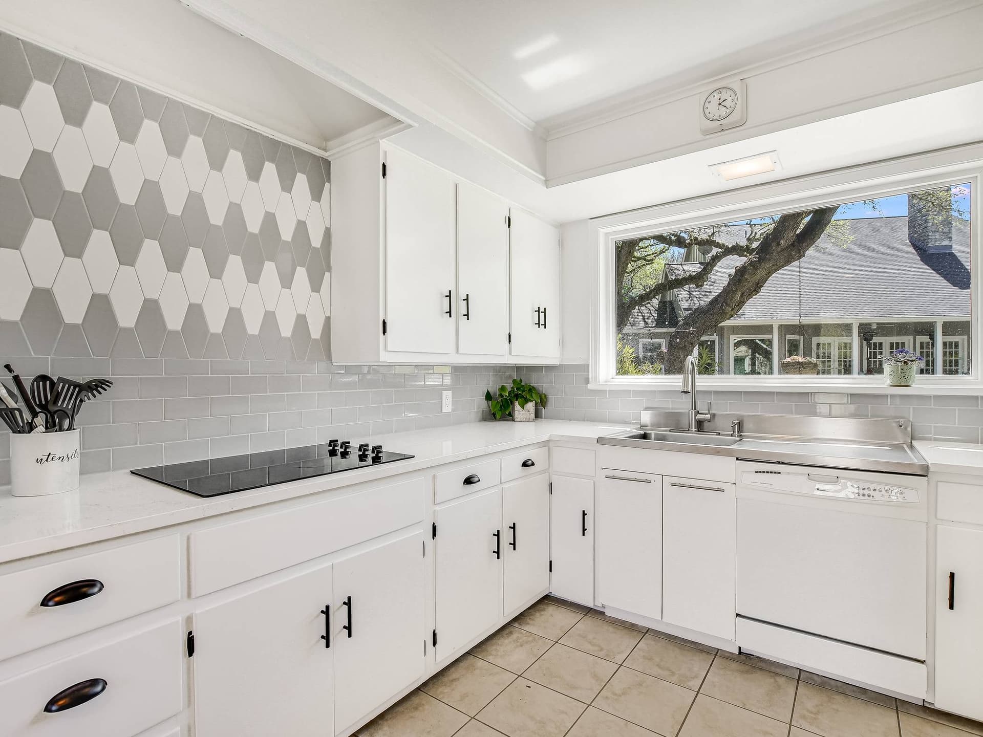 Authentic Westlake - Image 27