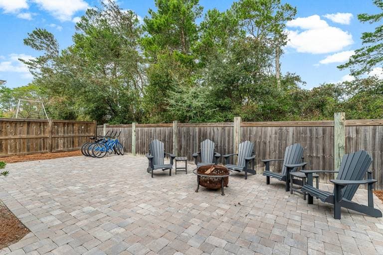 Waterfront House - Image 33