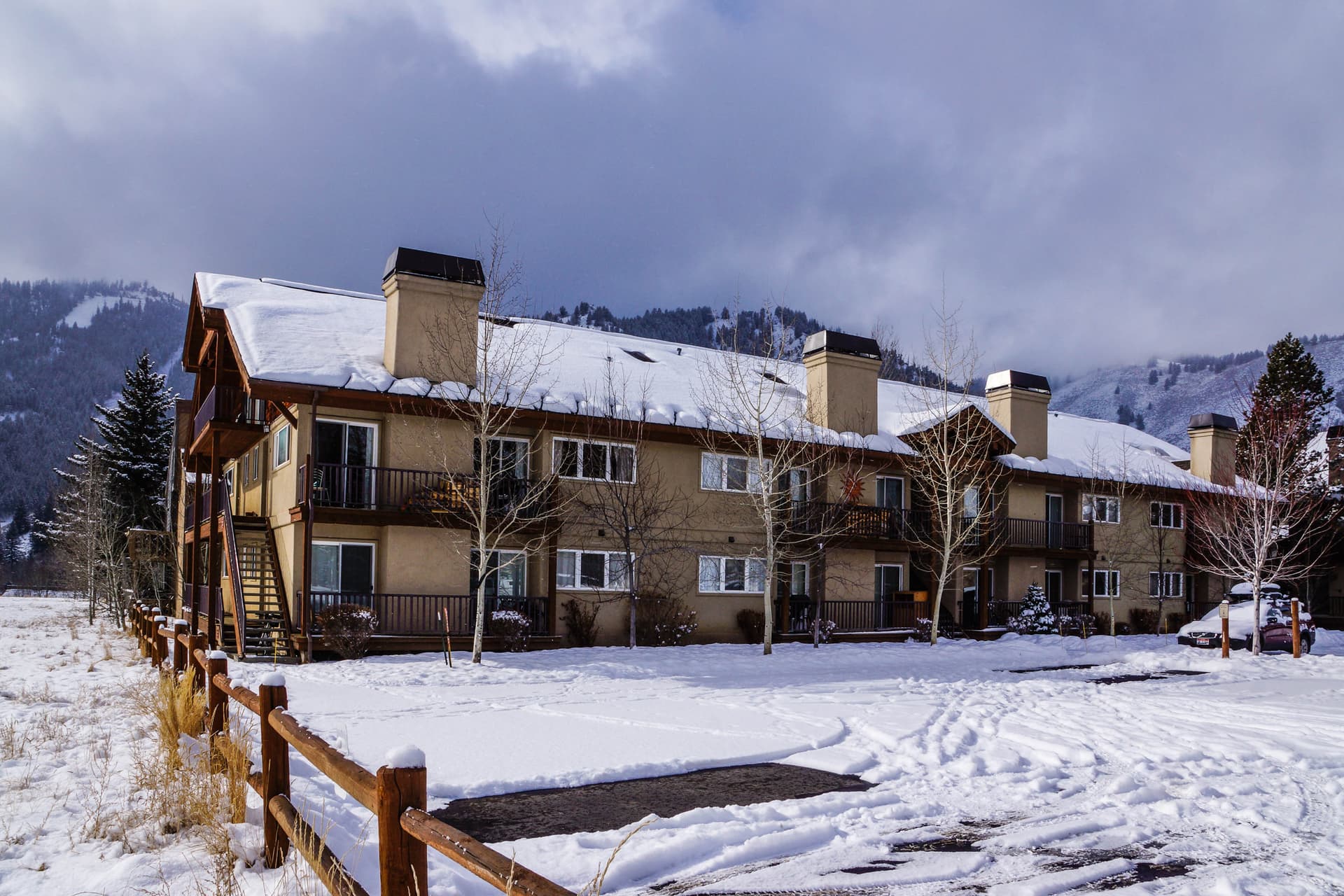 Walk to River Run Gondola - Image 34