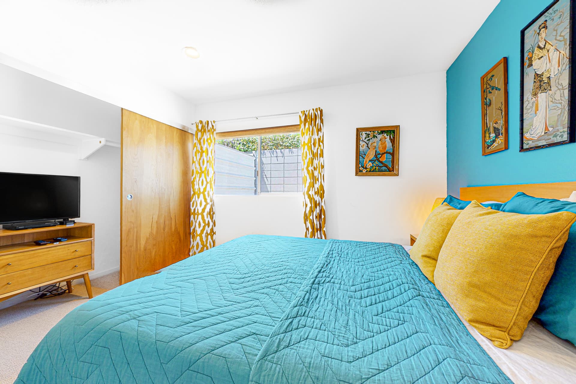 The Lucky Palm Home - Image 13