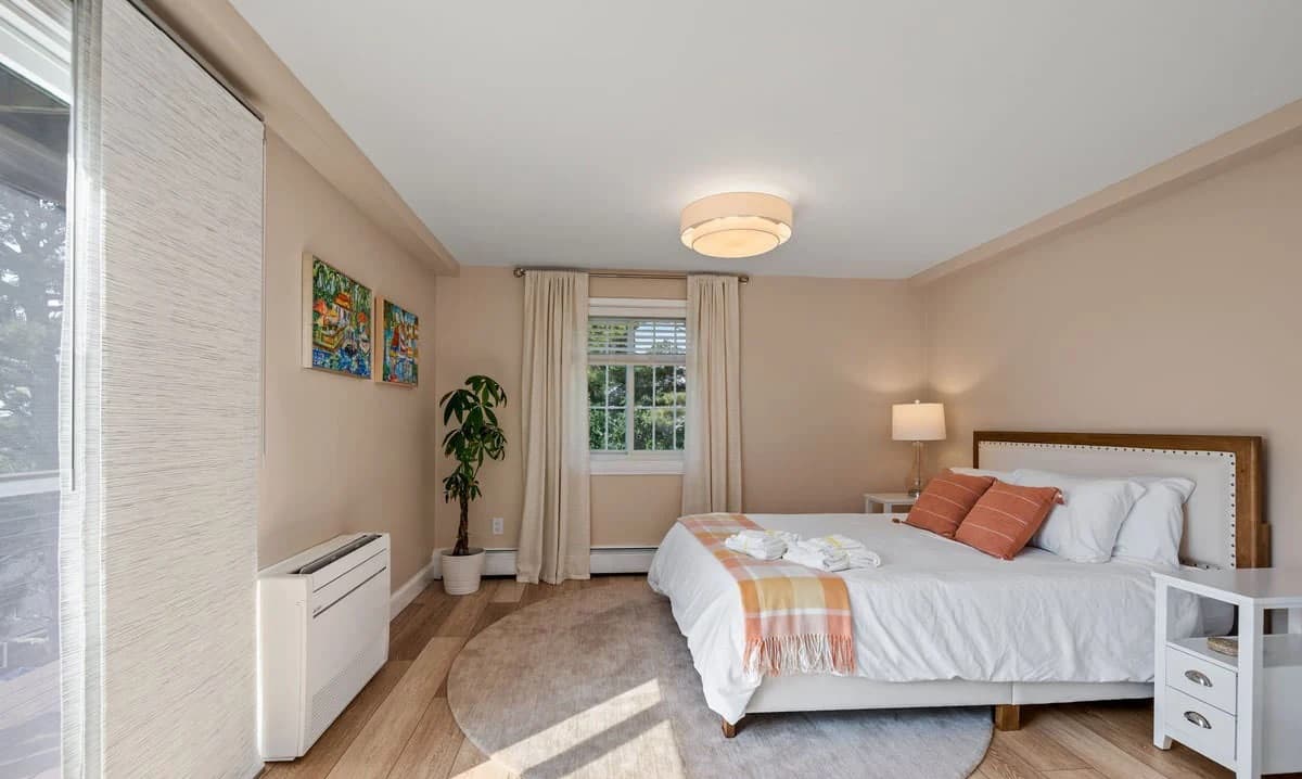 Over the Horizon - Image 23